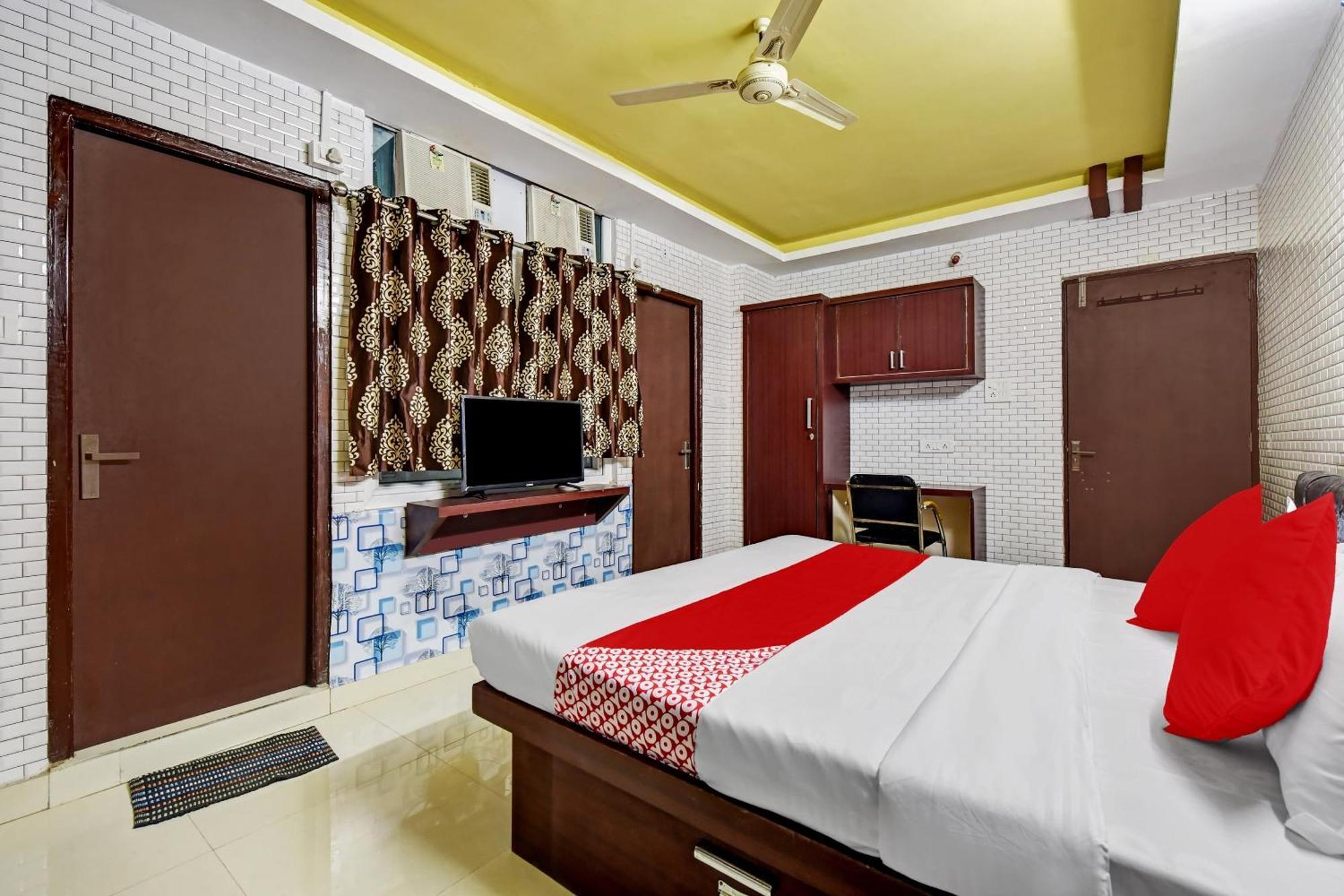Hotel O Eleven Hotel & Banquet Kota  Luaran gambar