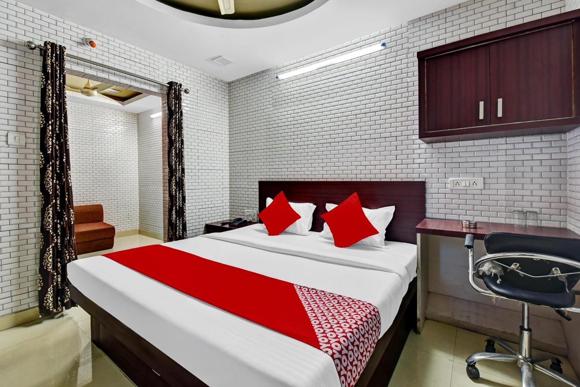 Hotel O Eleven Hotel & Banquet Kota  Luaran gambar