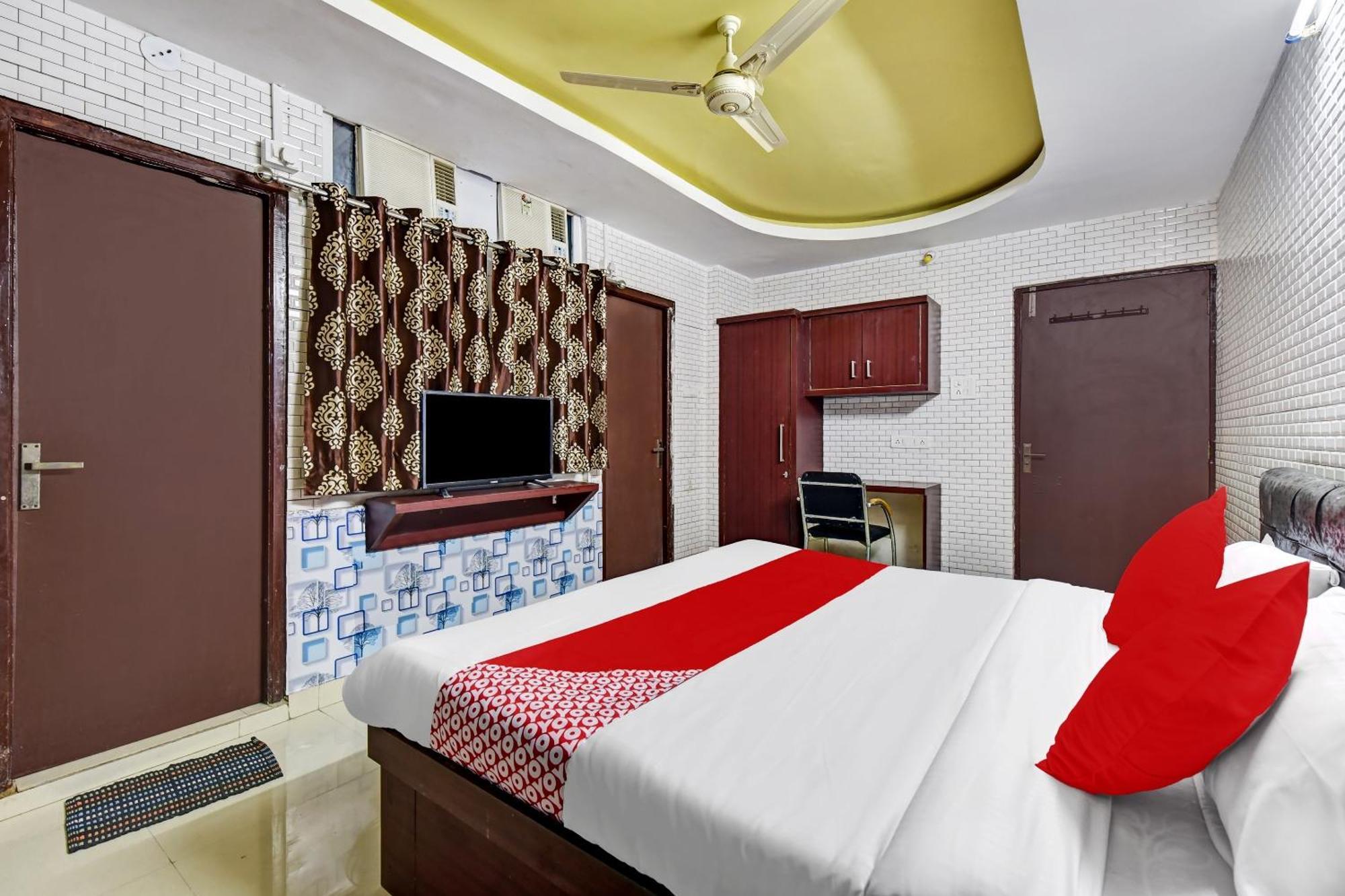 Hotel O Eleven Hotel & Banquet Kota  Luaran gambar
