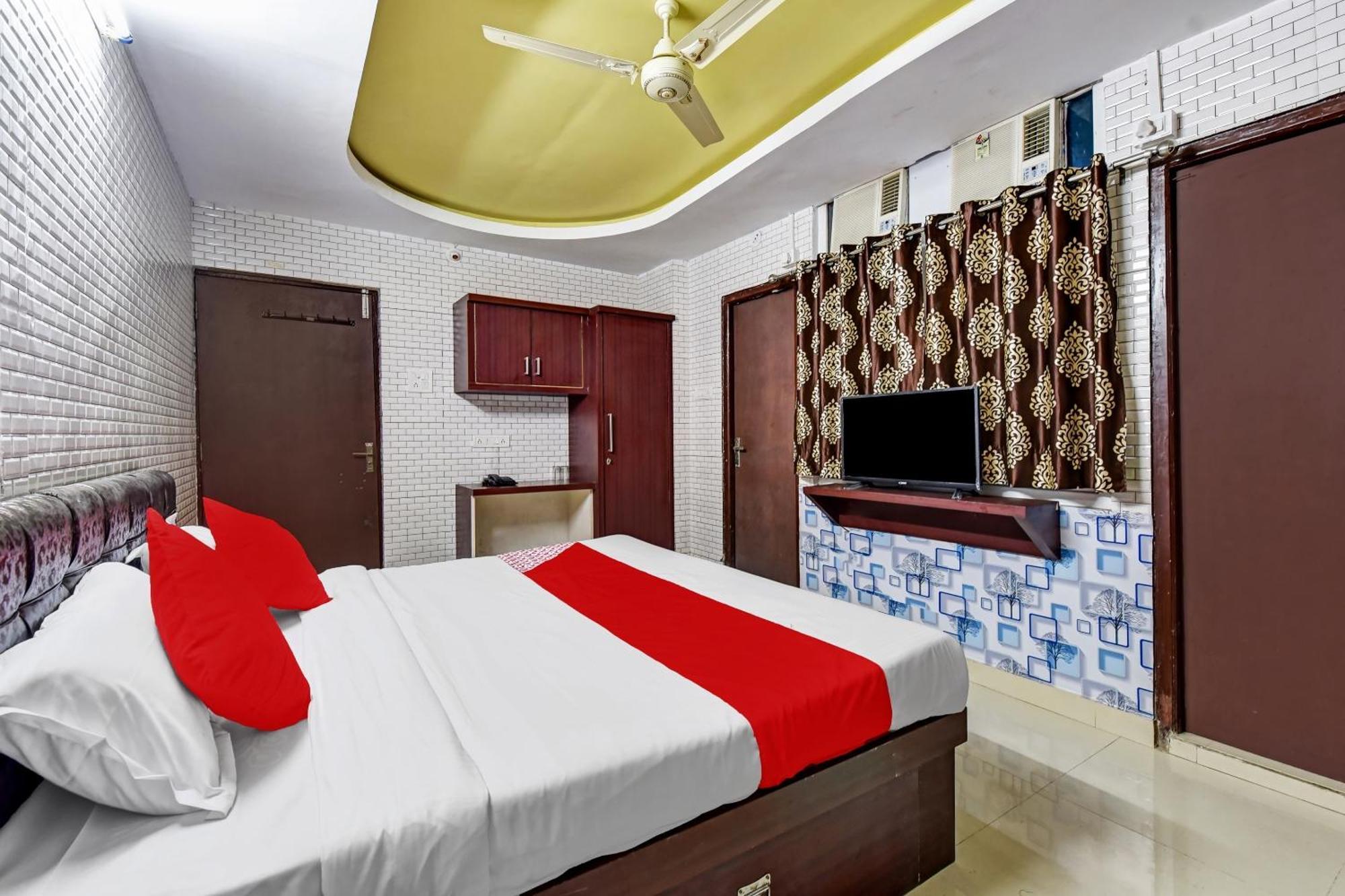 Hotel O Eleven Hotel & Banquet Kota  Luaran gambar