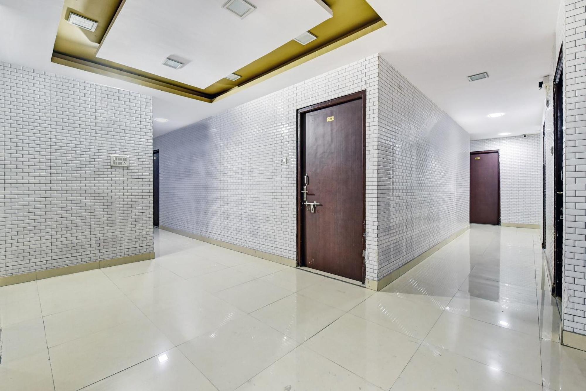 Hotel O Eleven Hotel & Banquet Kota  Luaran gambar